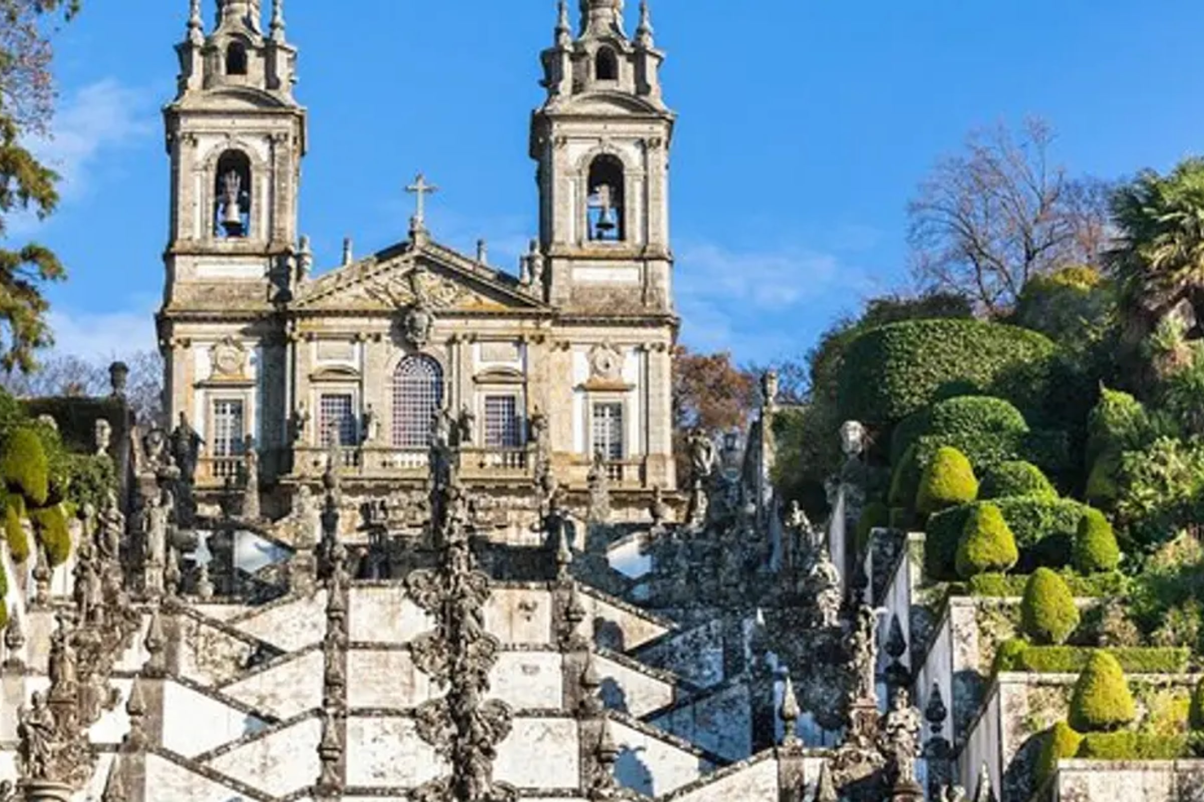 Best of Braga and Guimaraes Day Trip from Porto